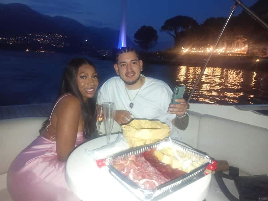 Lake Como: Aperitivo Cruise with Prosecco at Sunset - Iconic villas in the first basin: Villa d’Este, Versace, Mandarin Oriental