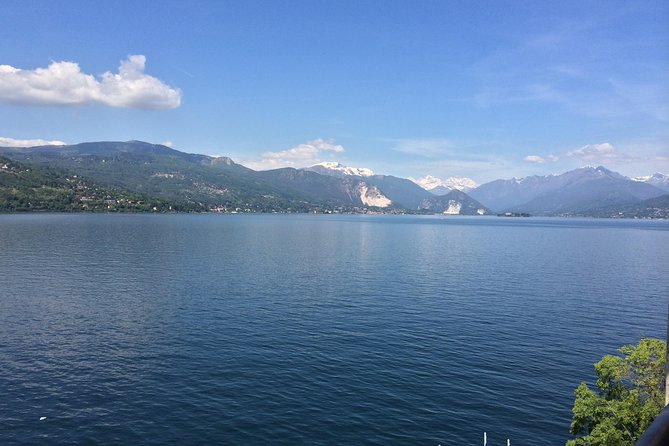 Lake Como Cruise from Milan - Semi Private tour - Free time in Como: shop, snack, or just people-watch