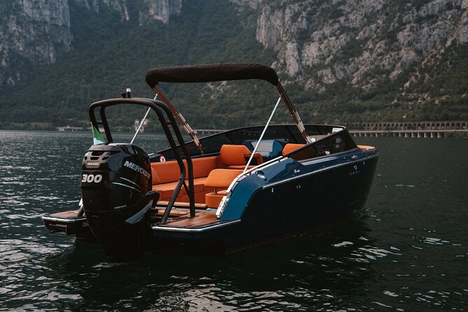 Lake Como: dream private luxury boat experiences - Captain Alessandro Runs the Day Like a Good Host