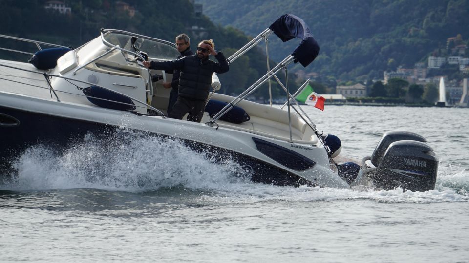 Lake Como: Dreamer Private Tour 1 hour Eolo boat - Getting onto the Eolo “La Dolce Vita 1” at Como’s pier
