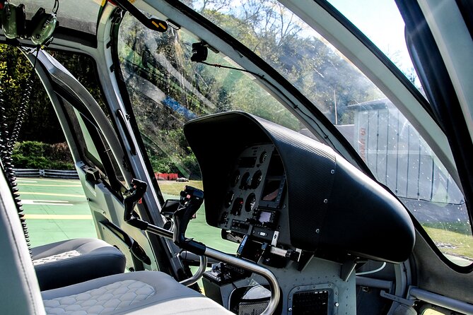 Lake Como Helicopter Tour with Stop for Lunch - Crew style: clear landmark narration and real route flexibility