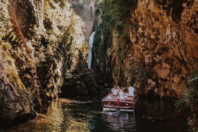 Lake Como Private Classic Speedboat Tour - Captains, Talking (and Not), and What Makes the Ride Feel Personal