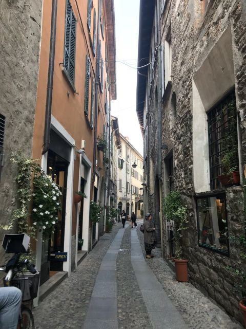 Lake Como: Self-Guided Walking Tour - Downtown Como - Timing it right: how long 1 day really takes