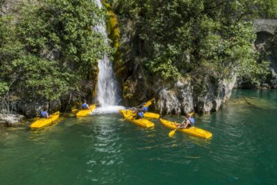 Lake Iseo: Baia del Bogn Kayak Tour - Meeting Sportaction and Getting Gear That Actually Works