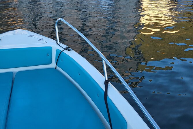 License Free Boat Rental 40hp - Lake Como - License-Free Lake Como Boat: How the Experience Really Feels