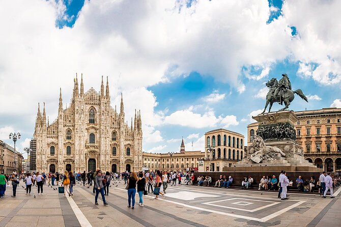 Luxury Private Day Transfer from Milan to Linate Airport - Pickup in Milan: Where the Driver Meets You (and How Smooth It Feels)