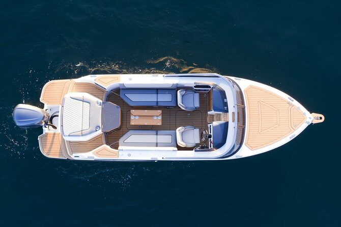 Luxury Sunset Lake Como 1h or experience with enchanting view - The Boat: Alfastreet 25 and That Polished Yacht Feel