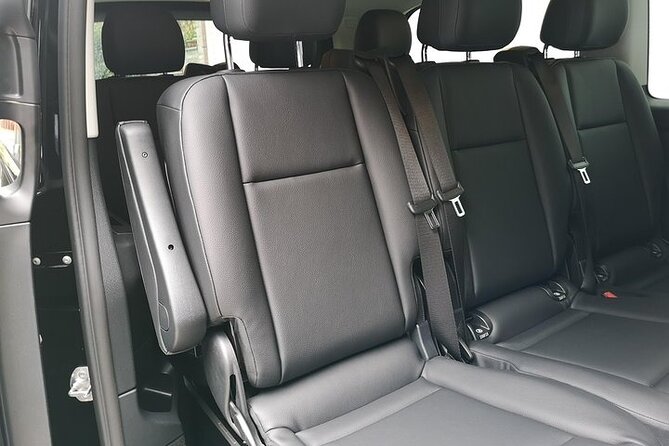 Malpensa Lake Orta Private Taxi Transfer with David - Meeting David at the airport: finding your driver fast