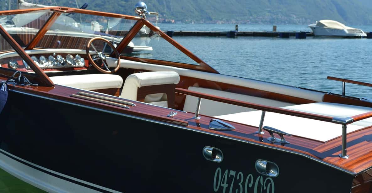 Menaggio: Villas of Central Lake Como Private Boat Tour - The boat: restored 1969 classic by Cadenazzi Aldo
