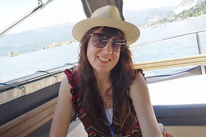 Micaela Local Tour Guide for Groups for the Borromean Islands - Stop 2: Isola dei Pescatori, old houses, and the fisherman’s vibe