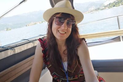 Micaela's exclusive private sunset cruise on lake Maggiore - The big visual stars: villas, gardens, islands, and the Alpine horizon