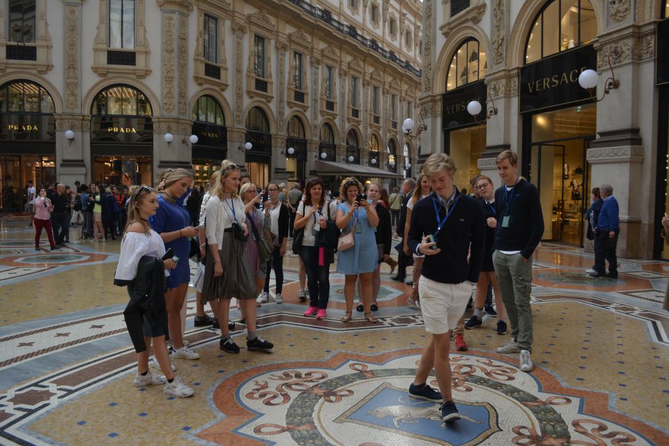Milan: 2.5-Hour City Tour by Tram - Starting at Piazza Cadorna and the Needle-and-Thread Monument