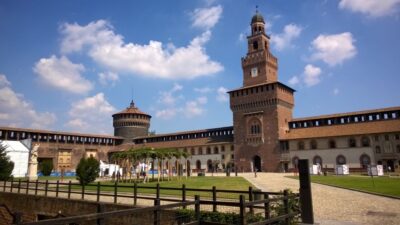 Milan 3–Hour Cultural Bike Tour - Getting Started at Stazione Centrale (and Finding the Meeting Point)