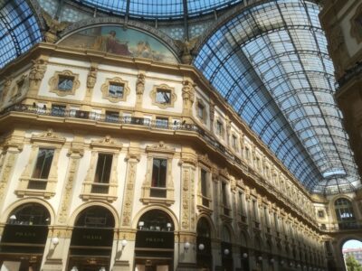 Milan: 4-Hour Art and History Private Walking Tour - Starting under the Galleria: where you meet and why it’s smart