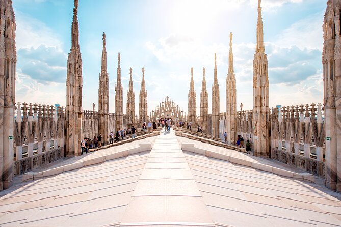 Milan: Cathedral and Duomo's Rooftop Guided Tour - Chiesa di San Gottardo in Corte: the calm closer to your main story