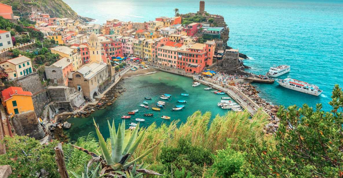 Milan: Cinque Terre Full-Day Guided Trip With Cruise - La Spezia to Manarola by Boat: The View You Came For