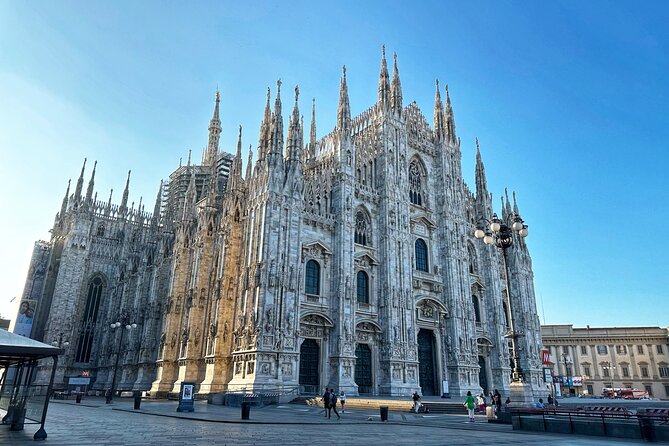 Milan Coffee & History Crawl with a Licensed Tour Guide - Galleria Vittorio Emanuele II: where coffee is part of Milan life