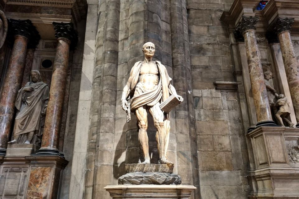 Milan: Duomo Rooftop and Cathedral Guided Tour with Tickets - Key highlights to plan your Duomo day
