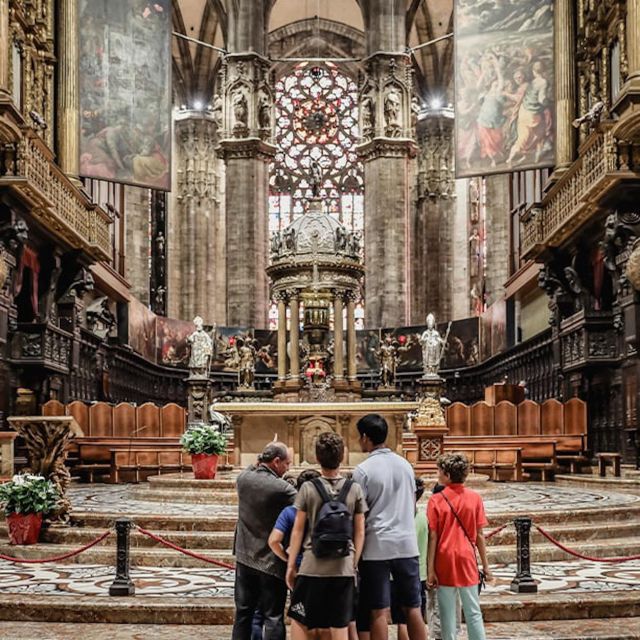 Milan: Duomo, Sforza Castle, and Pieta Guided Tour - Palazzo Marino Stop: A Quick Look at Power in Milan’s Center