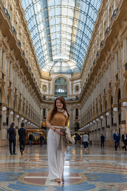 Milan: Duomo Square and Gallery Private Photo Shoot - Price and Value: $113.29 for Up to 5 People