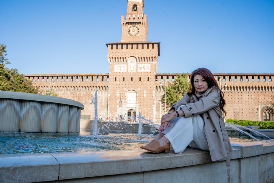 Milan: Duomo Square and Gallery Private Photo Shoot - Outfit Tips That Actually Affect Your Final Results