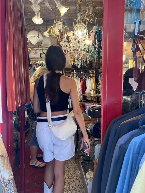Milan: Exclusive Private Fashion Tour - A 2-hour Milan fashion tour that keeps the focus where it belongs