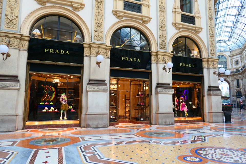Milan Fashion, Art and Design Private Walking Tour - Boutique stops and those promised hidden showrooms