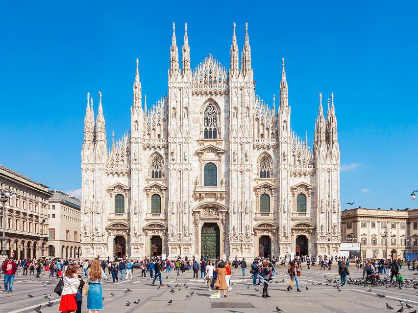 Milan: Guided Cathedral Tour with Rooftop Terraces Access - Inside Milan Cathedral: What the Guide Helps You See