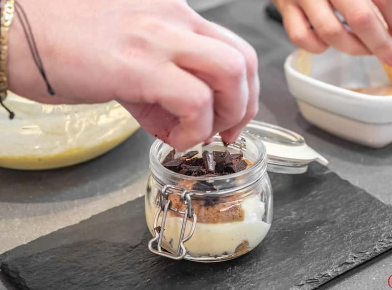 Milan: Hands-On Pasta & Dessert Cooking Class & Wine Pairing - Finding the Place: How Arrival Works Without the Fuss
