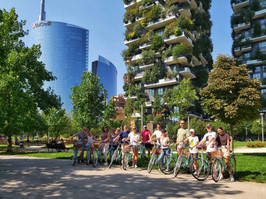 Milan: Highlights and Hidden Gems Guided Bike Tour - Why a Milan bike tour works so well in 3.5 hours