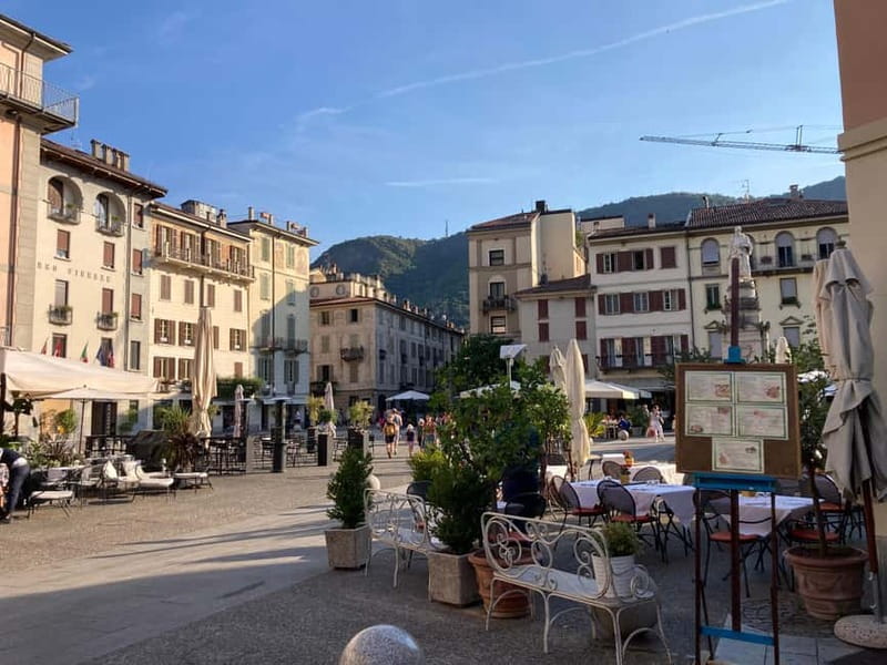 Milan: Lake Como, Bellagio, and Varenna Day Trip & Cruise - Bellagio free time: gardens, stairways, and lakefront atmosphere