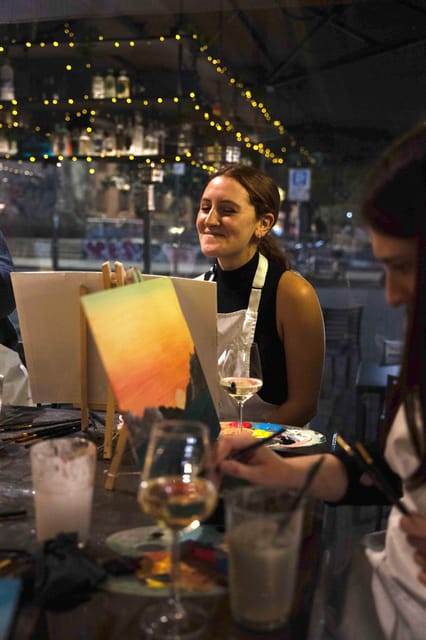 Milan: Paint 'n Sip Class - The wine lineup and why open pours change the mood
