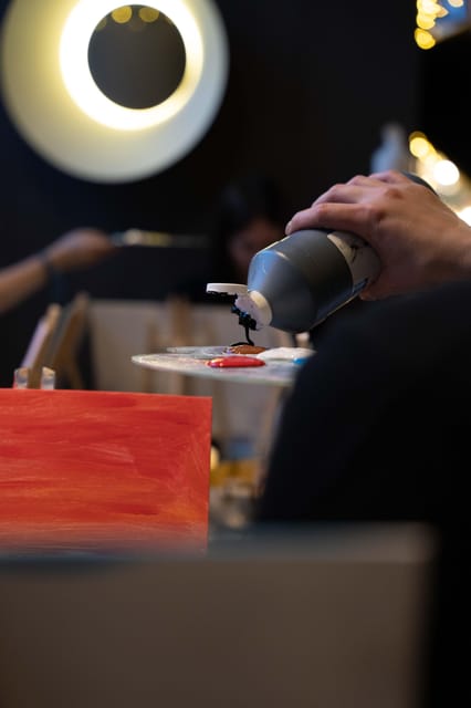 Milan: Paint 'n Sip Class - Practical tips so you enjoy it fully