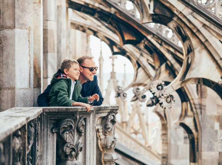 Milan: Private Duomo Cathedral and Roof Top Guided Tour - Entering Milan Cathedral: what your guide makes visible