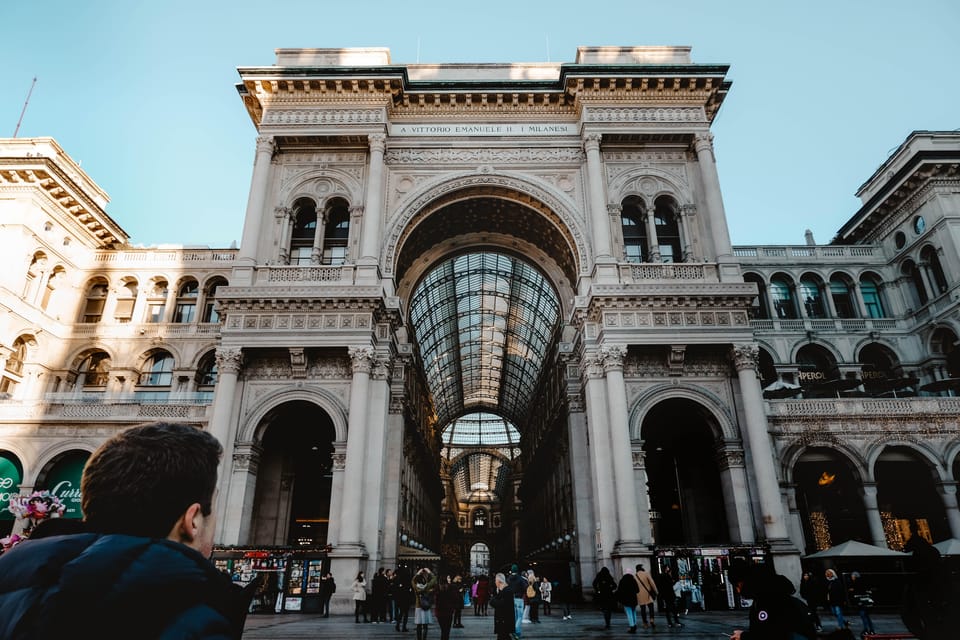 Milan: Private Walking Tour with Last Supper and Duomo Entry - Castello Sforzesco from outside: power, protection, and Milan’s ruler story