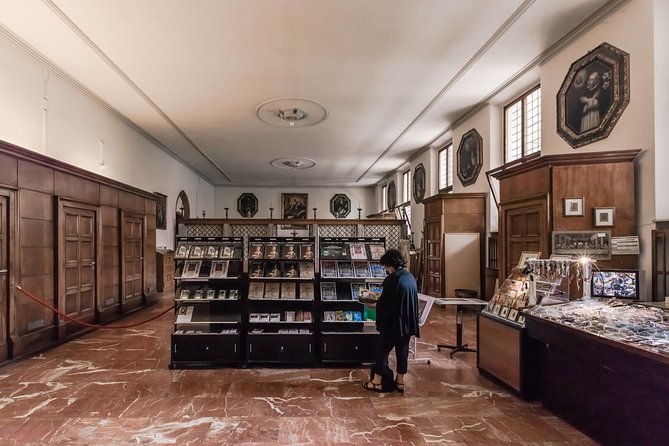 Milan Skip the Line The Last Supper and Renaissance Walking Tour - Art-historian guides: what the best ones focus on