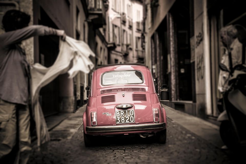 Milan: Slow Tour by Vintage Red Fiat 500 (1 hour, 1 stop) - Stop 1 at Via Palestro: set up your Milan “map in your head”