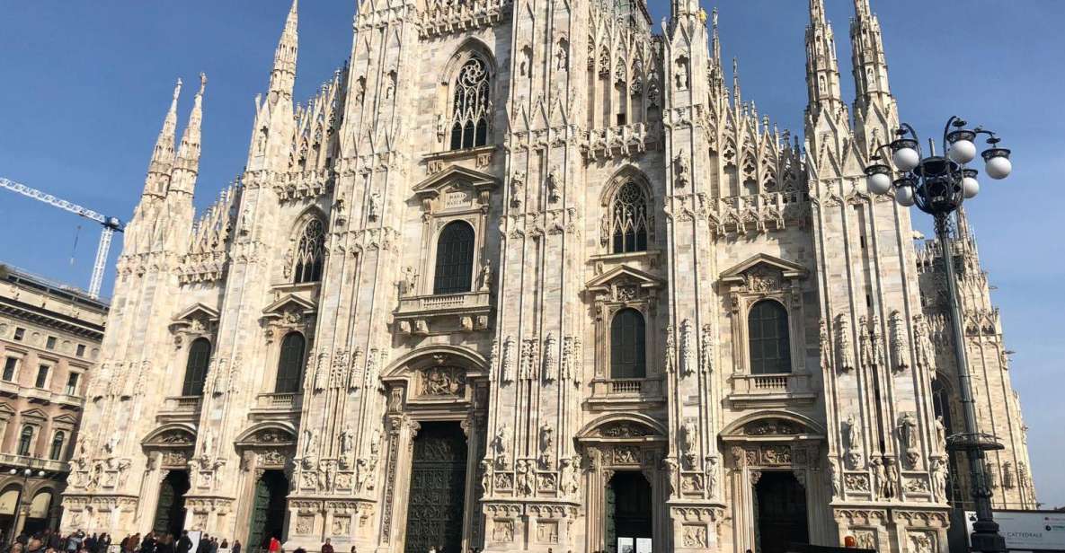 Milan: Small Group Walking Tour with Last Supper Access - Meeting point and what to bring for your Last Supper ticket
