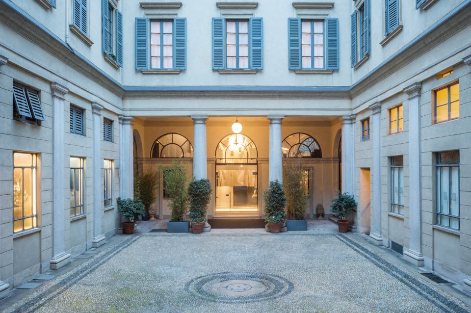Milan: Walking Fashion Tour - Price and value: is $147.27 for 90 minutes fair?