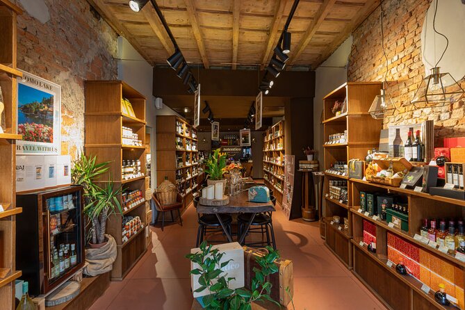 Milan Wine and Food Tasting Experience - The surprise finale: dessert or a premium spirit