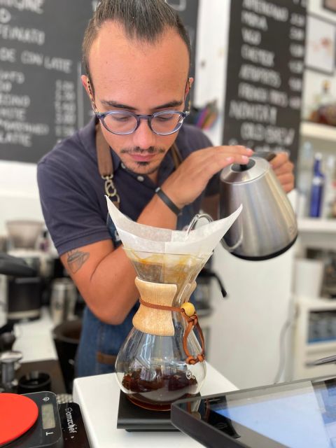 Milano: Degustazione caffè di qualità dalla moka al filtro - The coffee lineup: single origin means you taste the “who,” not the “blend”
