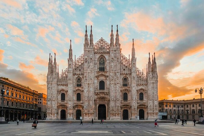Milano Walking Tour with Audio and Written Guide by a Local - Key highlights to look for