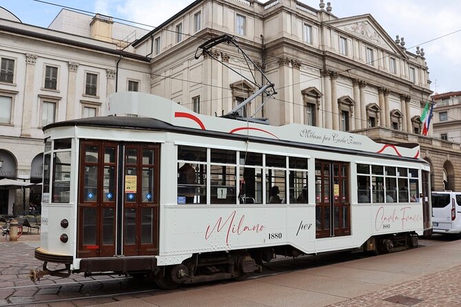 Milan's Must See: Half-Day Tour of Last Supper, Duomo & La Scala - La Scala: the opera house stop that gives you real perspective