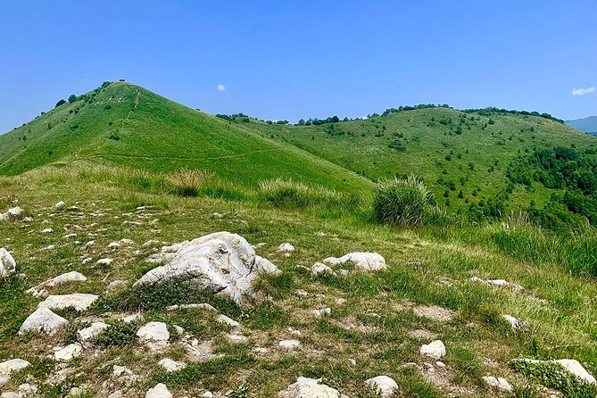 MTB Tour Lake Como Mountain Views & Local Cuisine - Faro Voltiano: a quick stop with big geography