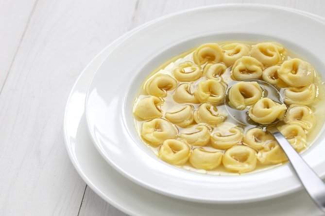 Natural Food & Wine in Milanese Home - Eat with Locals! - Timing, pace, and what a 2-hour private meal means for you
