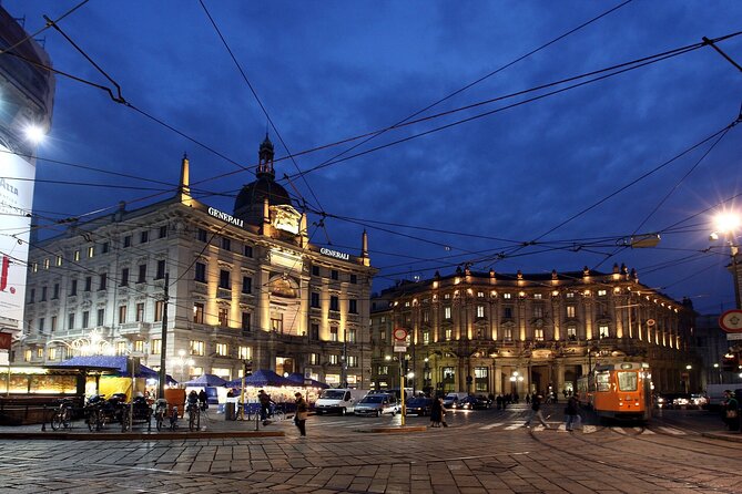 Private 3 Hours of Wonders in Milan (3km Friendly & Easy) - Brera District: the art-street walk you’ll keep thinking about
