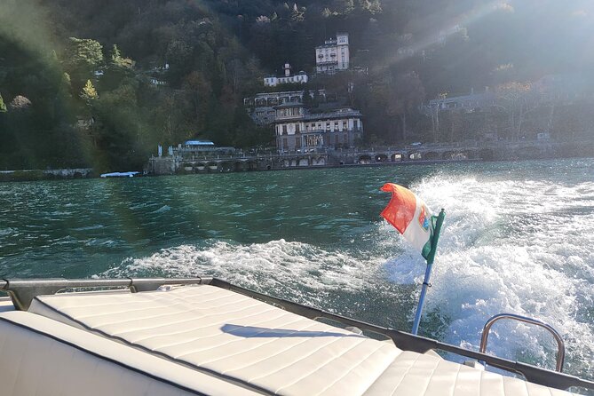 Private Boat Tour Como Wooden Classic Boat - Price and fuel: where the real math happens