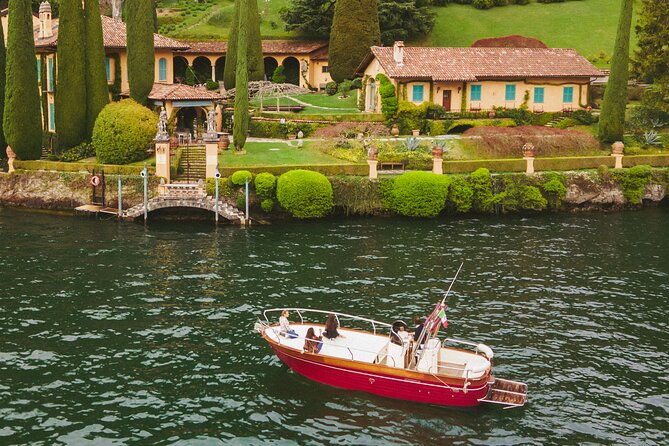 Private Boat Tour on Italian Gozzo on Lake Como - Key highlights you’ll feel right away