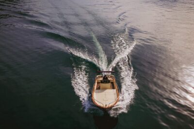 Private Boat Tour on Italian Gozzo on Lake Como - Where you meet: Varenna, Menaggio, and Tremezz o