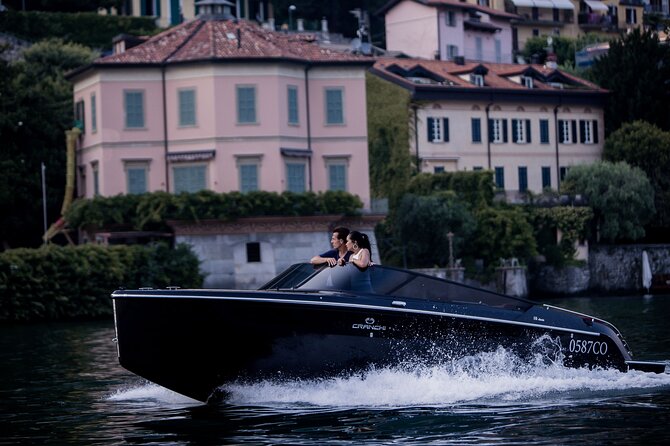 Private Boat Tour on the Lake Como - Villa Olmo and Villa Erba: what to look for on the first stretch